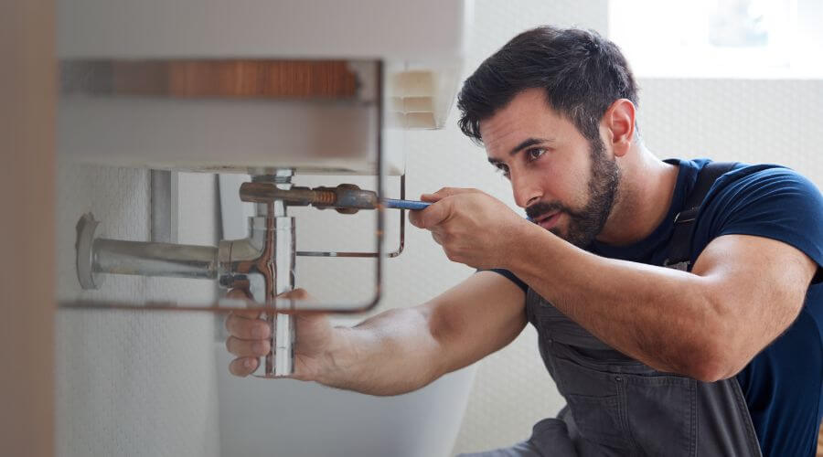 Expert burst pipe repair services in Doon, IA